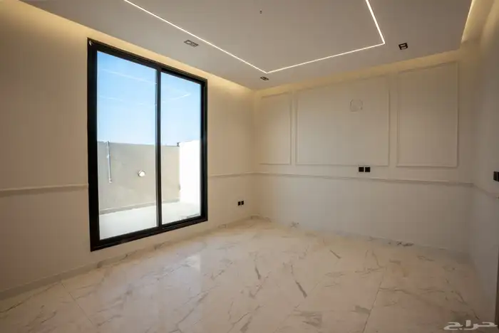 للبيع شقق دوبلكسيه الحي العاشر 4