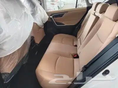 تويوتا راف فور موديل 2023 ستاندر دبل 10