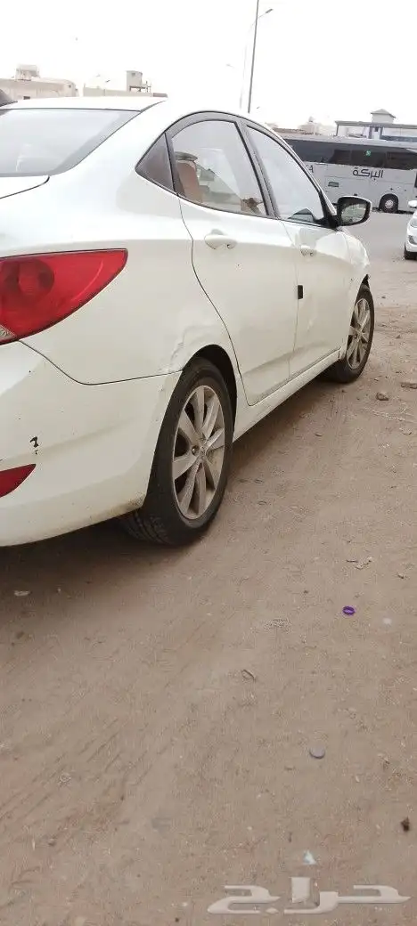 للبيع سياره اكسنت 2