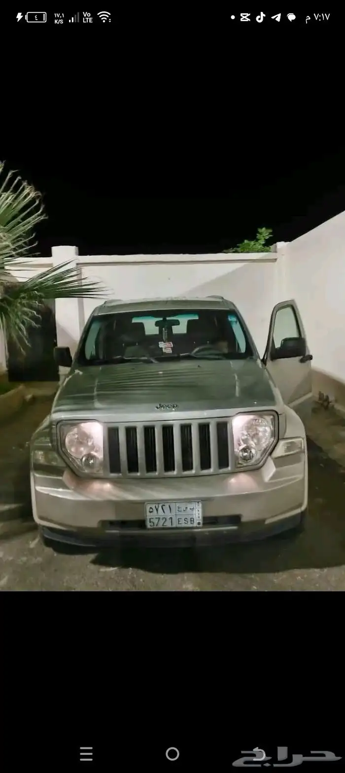 جيب شيروكي 2010 1