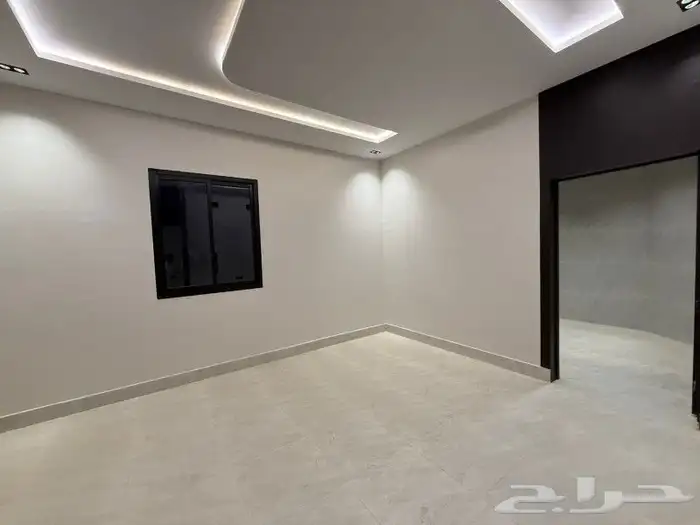 تون هاوس في حي طويق المساحه 200 3