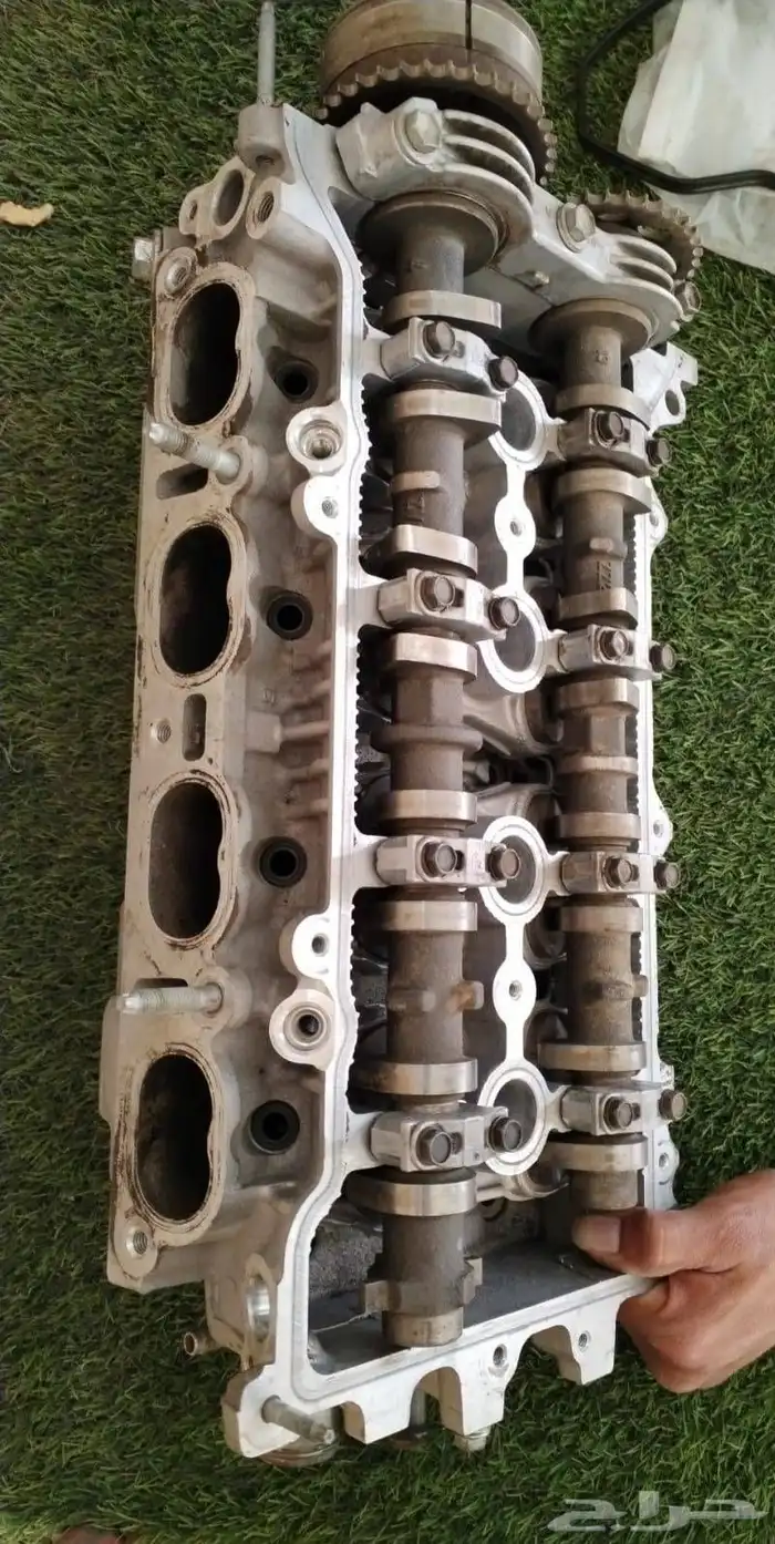 للبيع قطع غيار كورولا 2010 5