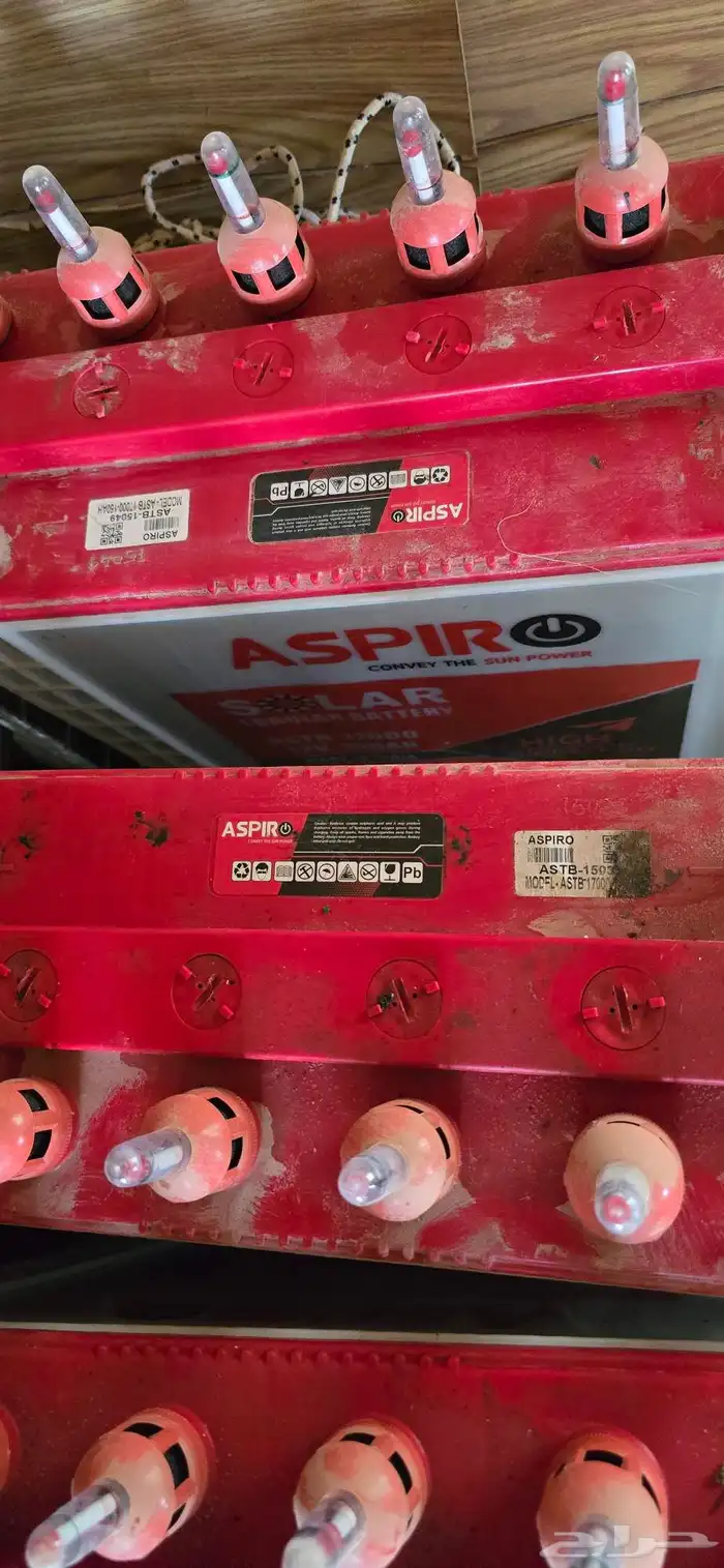 4 بطاريات استخدام سنة مع القياس البطاريات طلع 12 .3 كلها 2