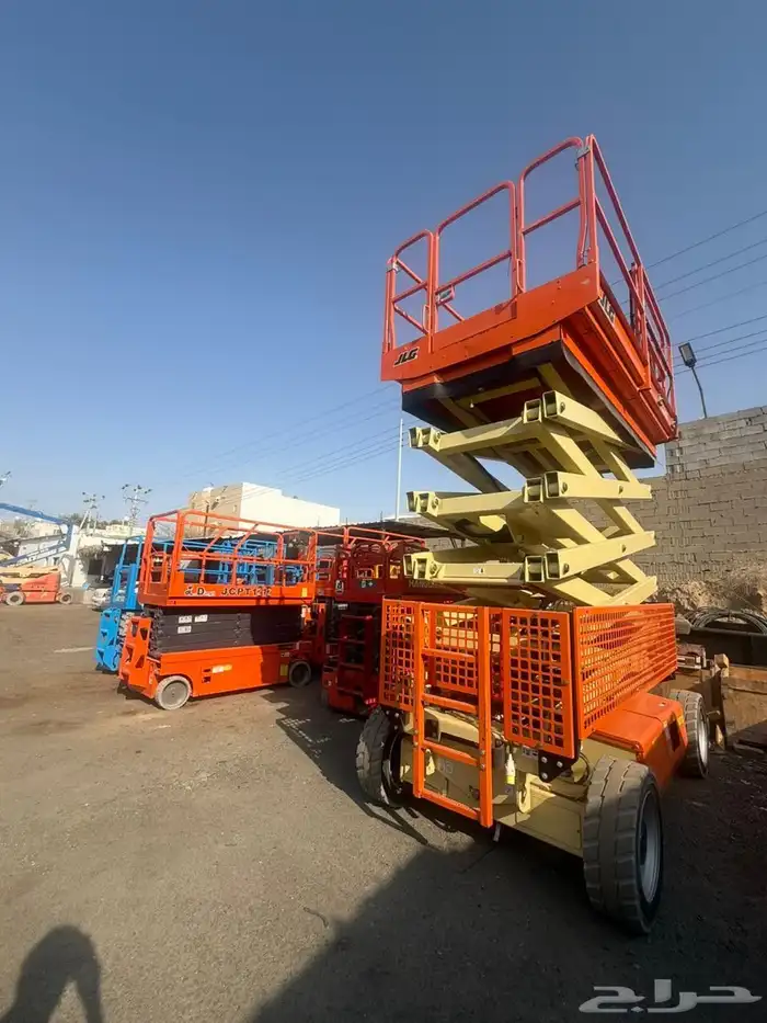 سيزر لفت ومان لفت ورافعات شوكيه وكرينات بجميع انواعها 5