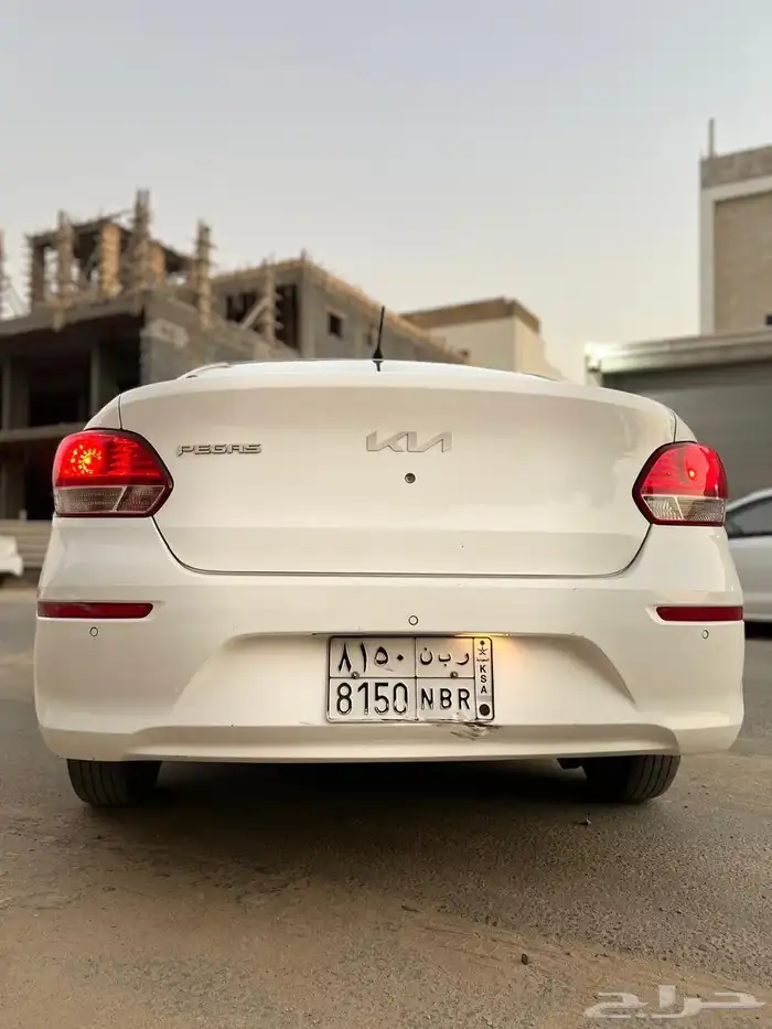 كيا بيجاس 18