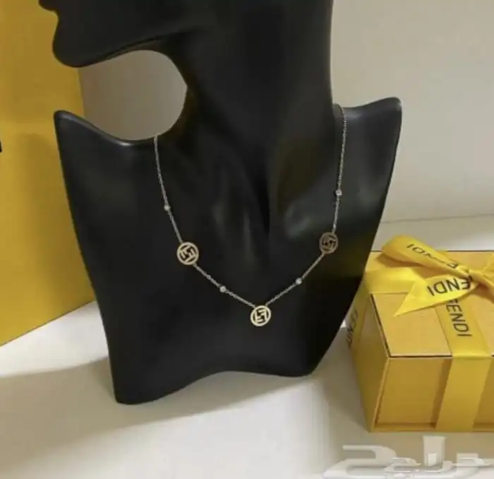سلاسل ماركة تقليد درجه اولى جمله 4