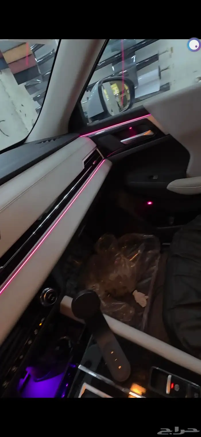 تركيب لد داخلي على ميتسو بيشي أوتلاندر 2024 1