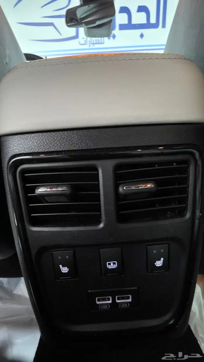 كرايزلر C300s فل 2021 16