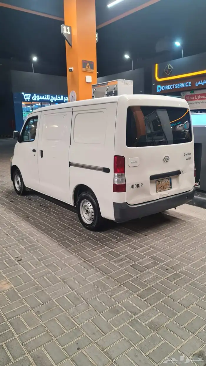 باص بضاعة للبيع نظيف 2