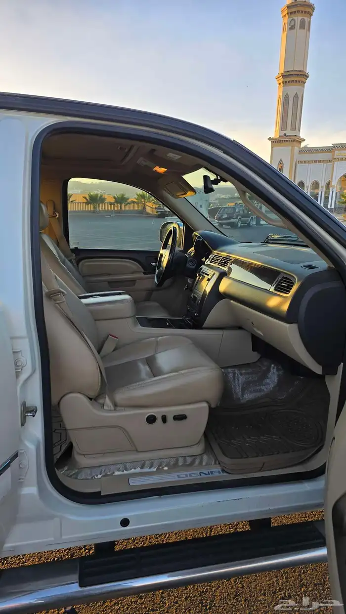 سييرا غمارتين دينالي نظيف 2013 للبيع 16