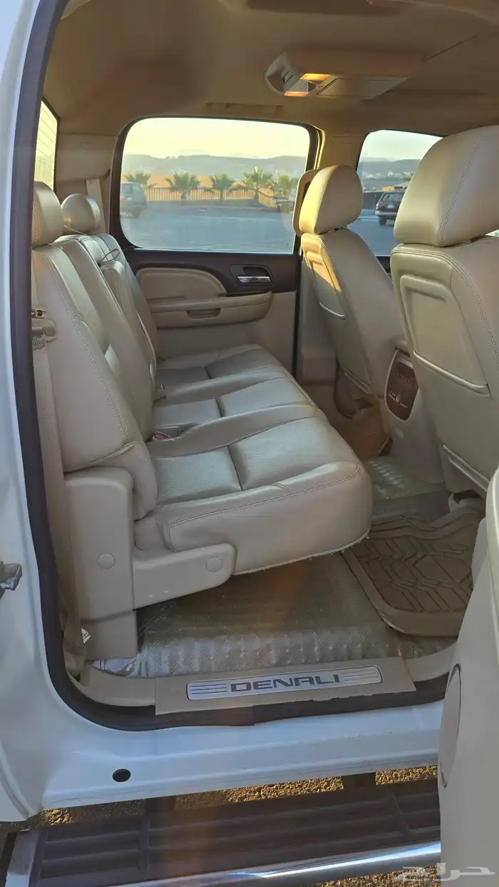 سييرا غمارتين دينالي نظيف 2013 للبيع 14