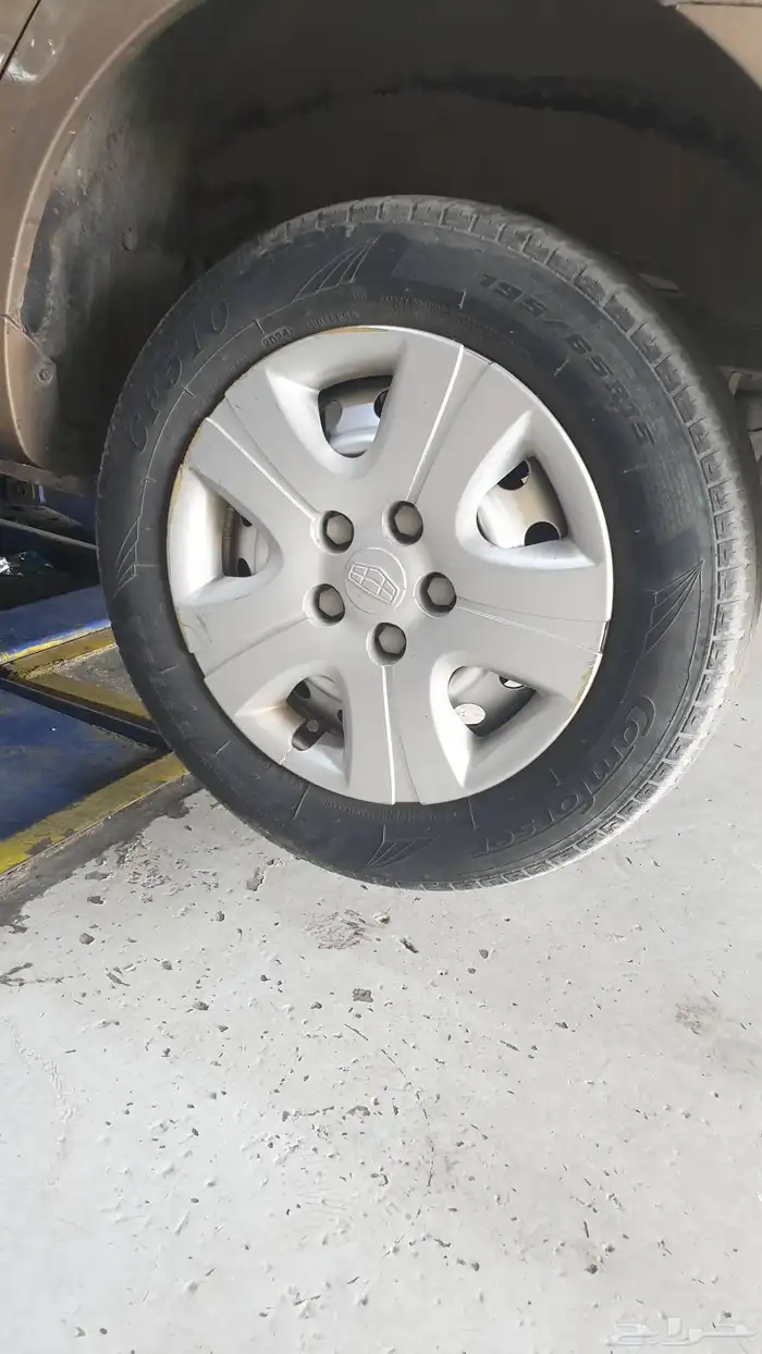 طاسة جيلي ec7 2014 نظيفة عدد 1 0