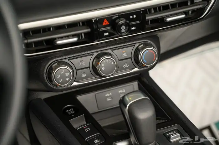 نيسان كيكس ستاندر موديل 2025 محرك 2.0 CC 8