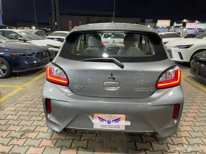 ميتسوبيشي سبيس ستار 2023.متاح كاش وتقسيط 3