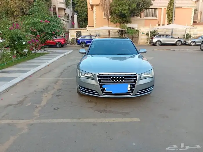اودي A8 0