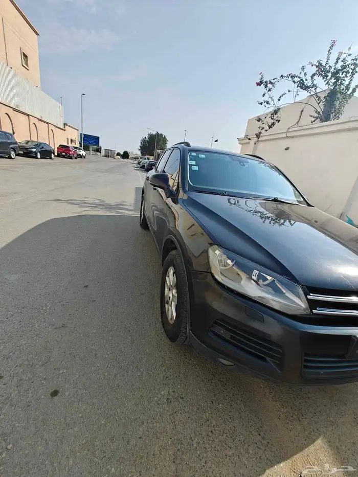 جيب طوارق موديل 2012 نظيف جدا بودي بلد 2