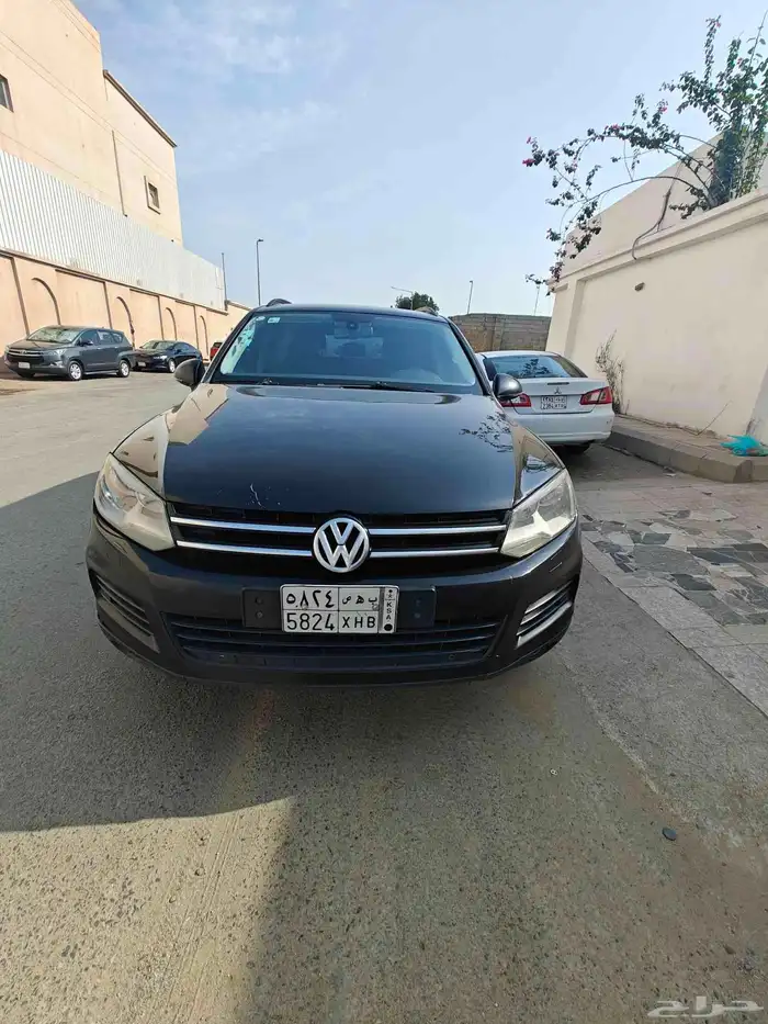 جيب طوارق موديل 2012 نظيف جدا بودي بلد 4