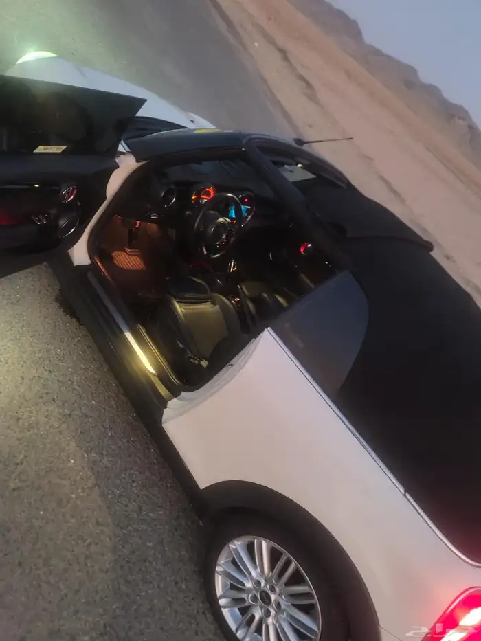 ميني كوبر كشف موديل 2020 نظيف 36