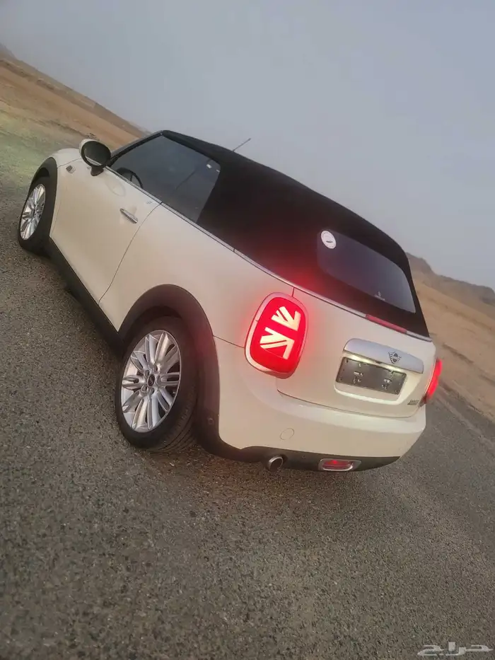 ميني كوبر كشف موديل 2020 نظيف 28