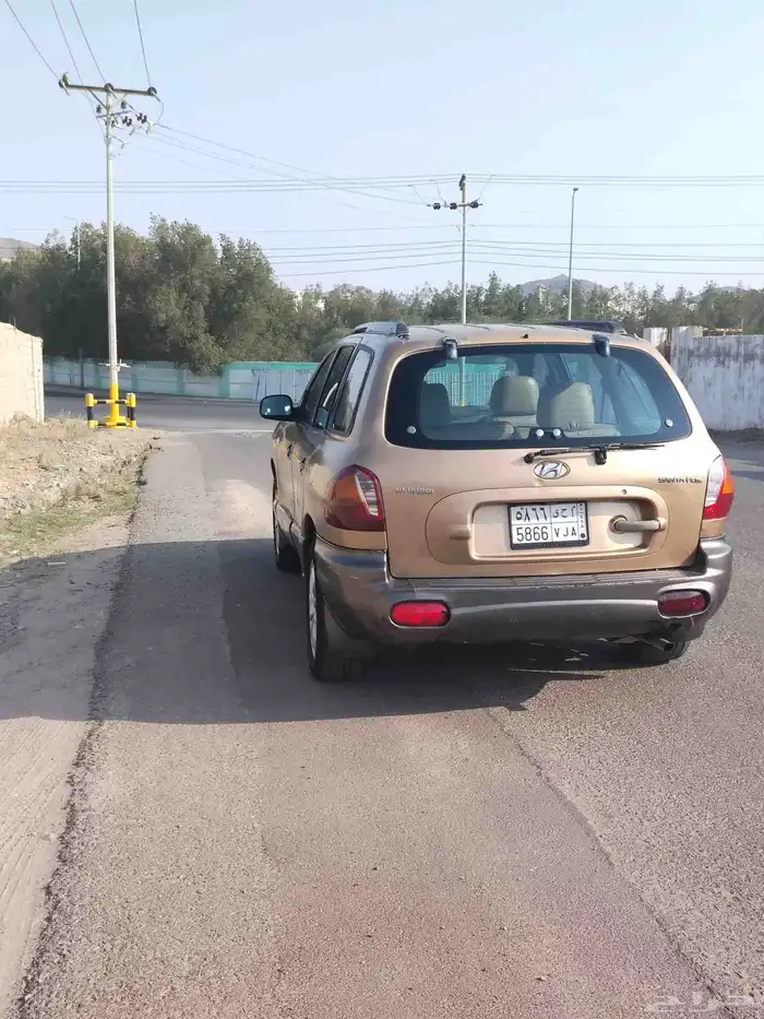 للبيع مستعجل جيب هونداي سنتافي 2002 نظيف 12