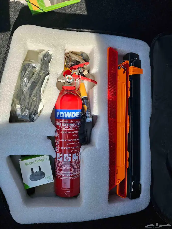 دودج تشارجر 2012 الممشى 200 الف السيارة نظيفة بحالة الوكالة 31