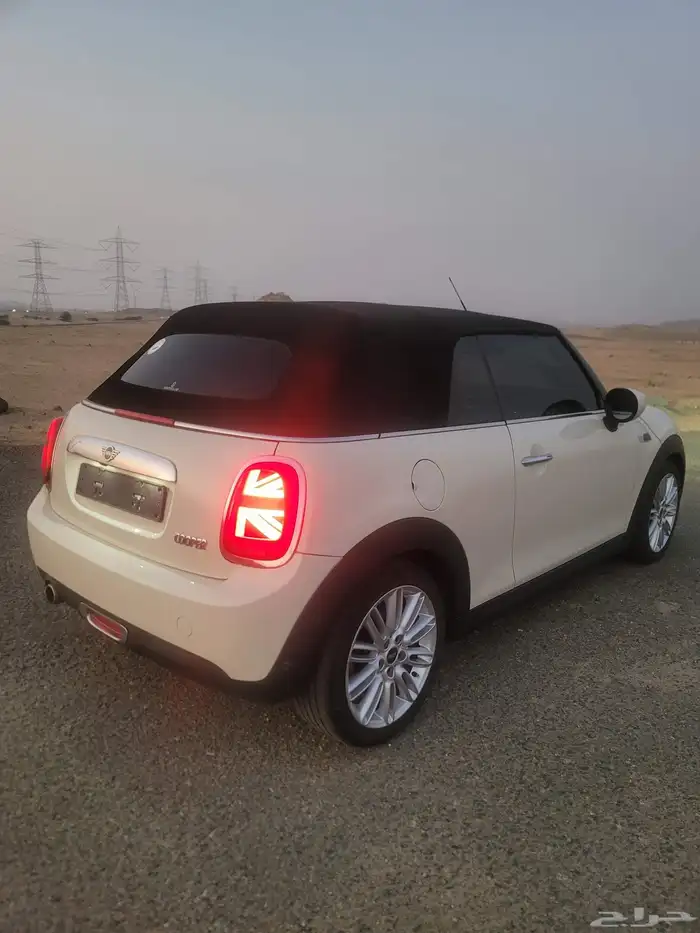 ميني كوبر كشف موديل 2020 نظيف 21