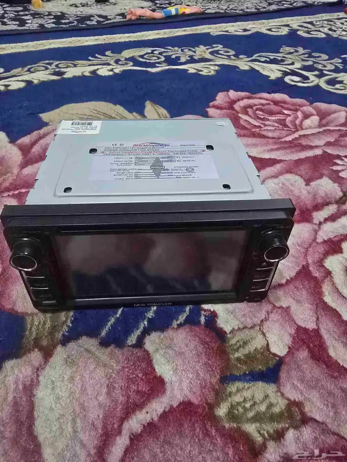 مسجل يركب على كورولا يارس 2