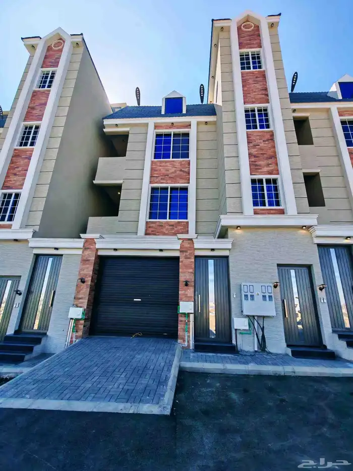 للبيع بحي التحليه شقق تمليك علوي ب 520 الف موقع ممتاز 1