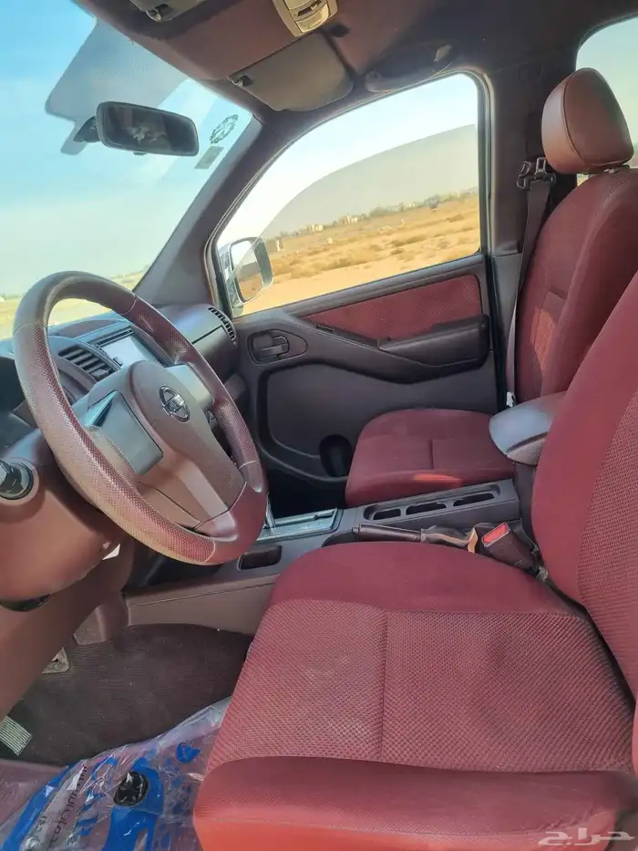 نيسان نافارا 2015 8