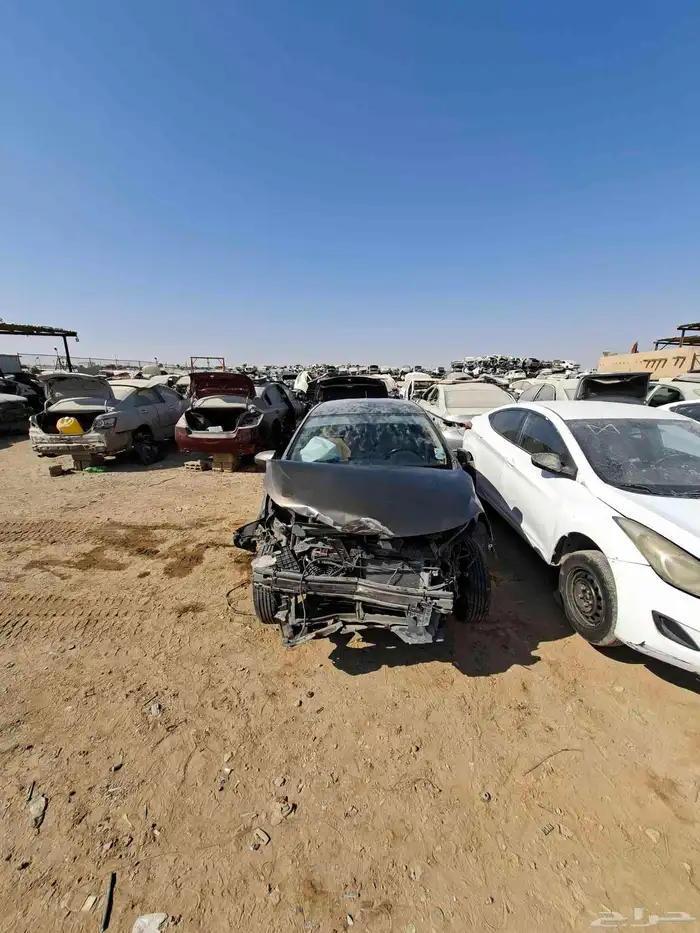 تشليح يارس 2015 قطع غيار 2