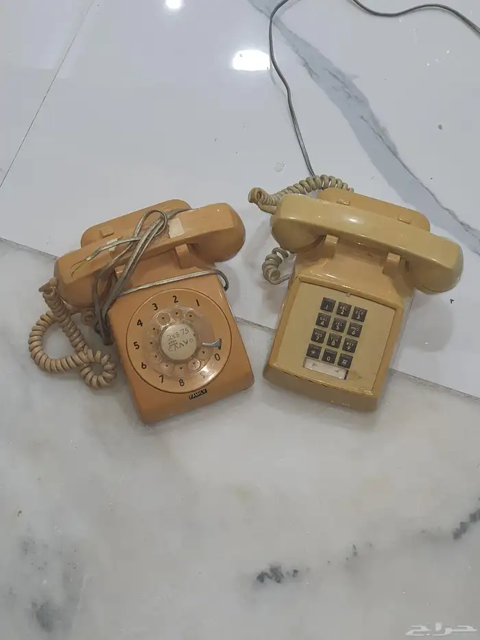تلفونات قديمة 0