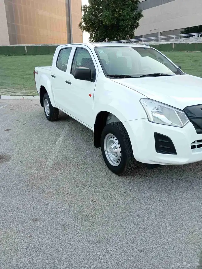 ايسوزو ديماكس 2023 1