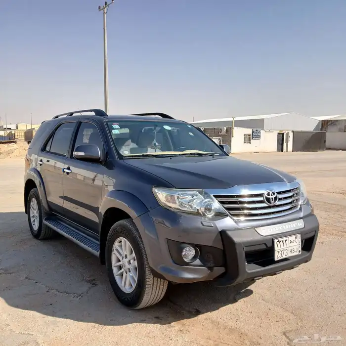 فورتشنر 2014 دبل 6 سلندر - بدى ومحركات وكاله - ممشى قليل 25