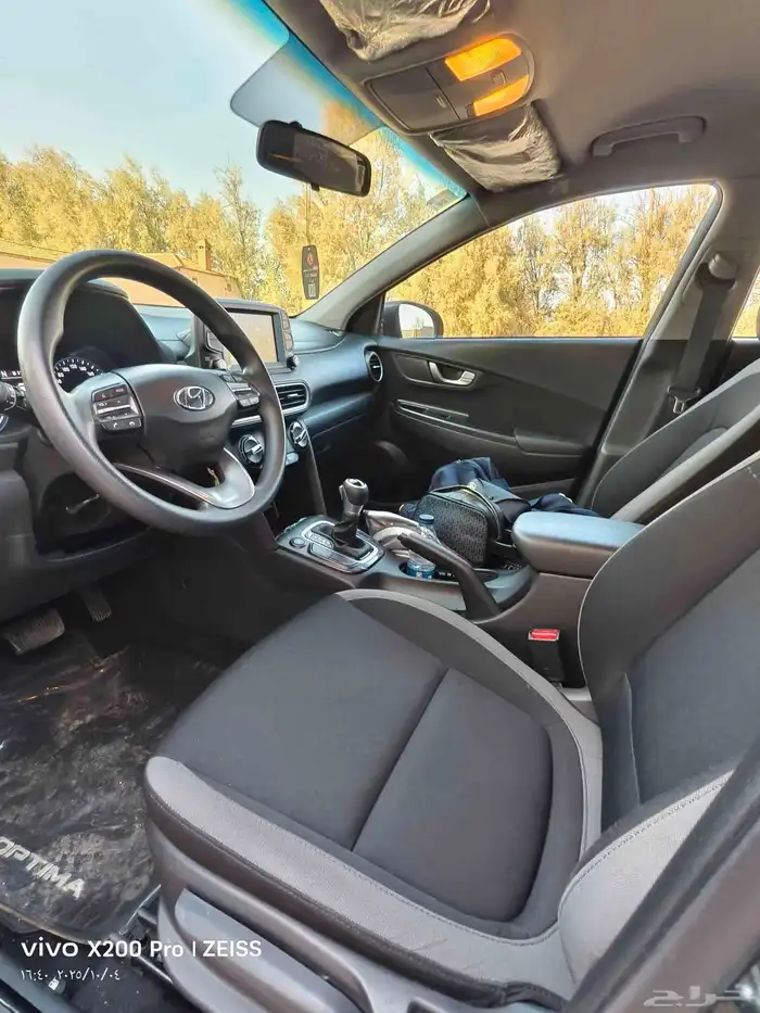 هيونداي كونا بحالة الوكالة مخزنة 10