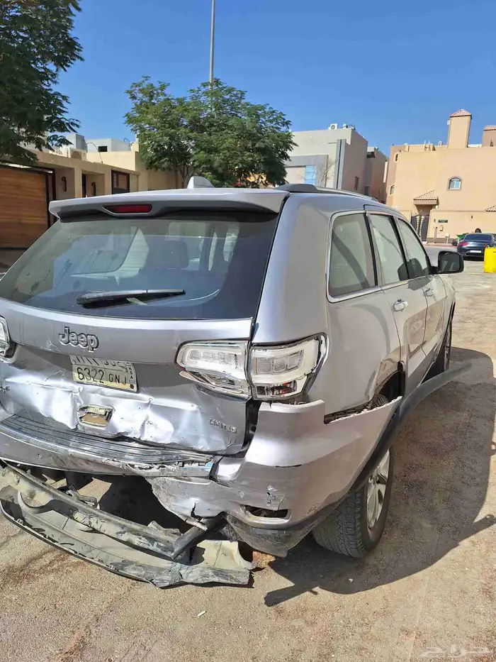 جراند شيروكي 2015. سلندر 8 2