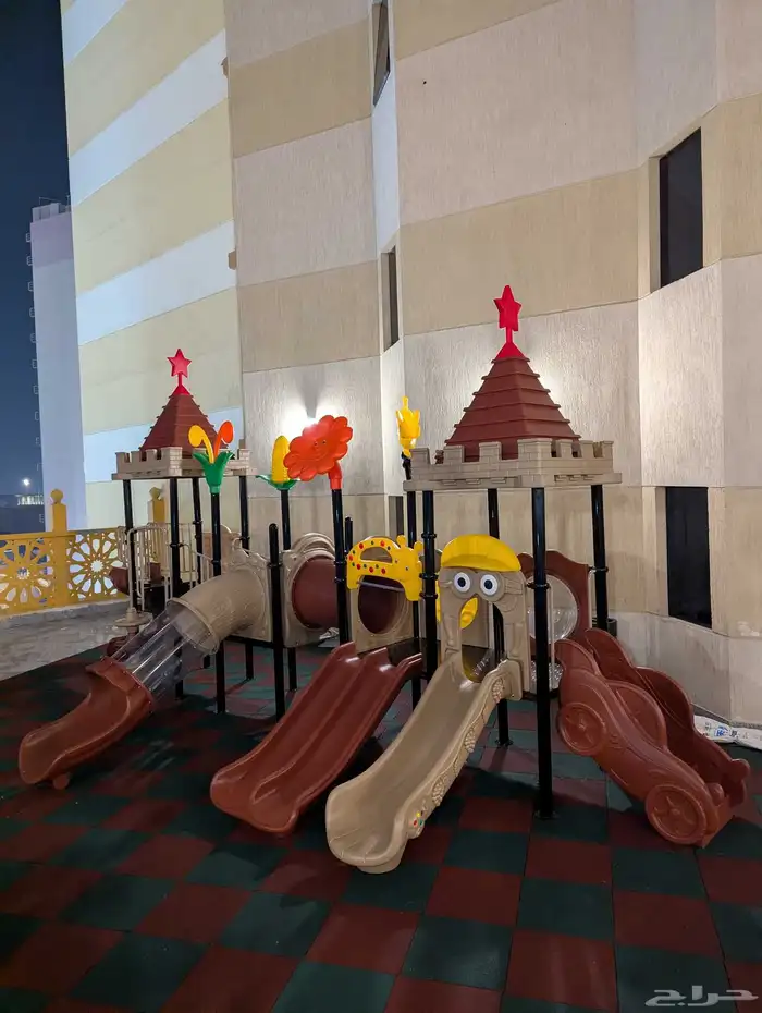 ألعاب الحدائق فقط ازار 4