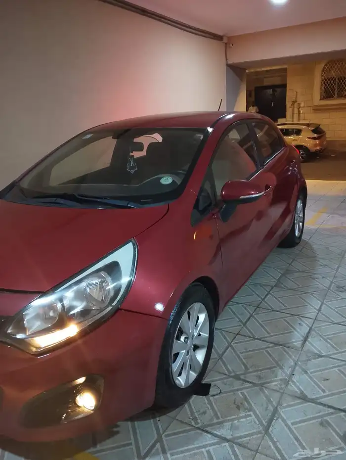 كيا ريو هاتشبك 2013 8