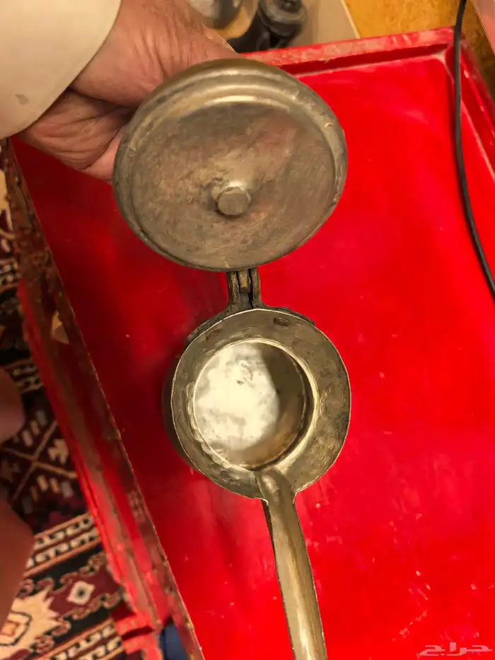 دلة نحاس تراثية ختم كاني مؤرخة 1930 1