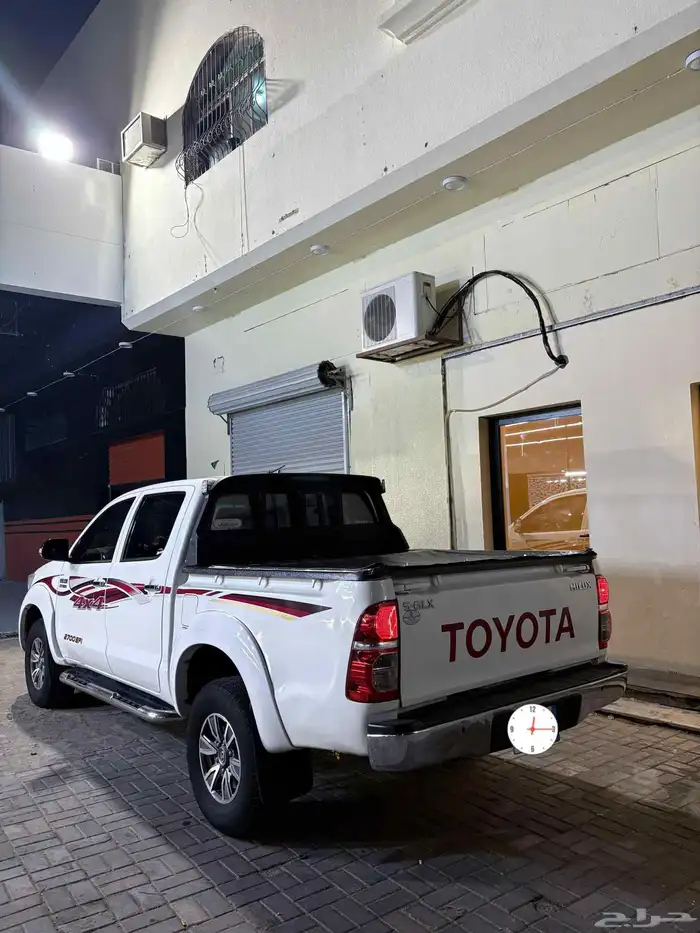 للبيع هايلوكس 2015 سعوديه 4