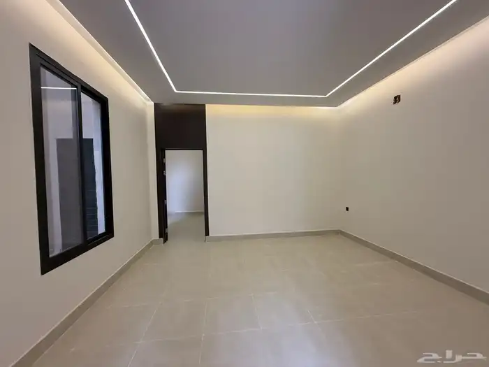 أدوار أرضية و علوية كل دور بصك مستقل بحي طويق نجم الدين 4