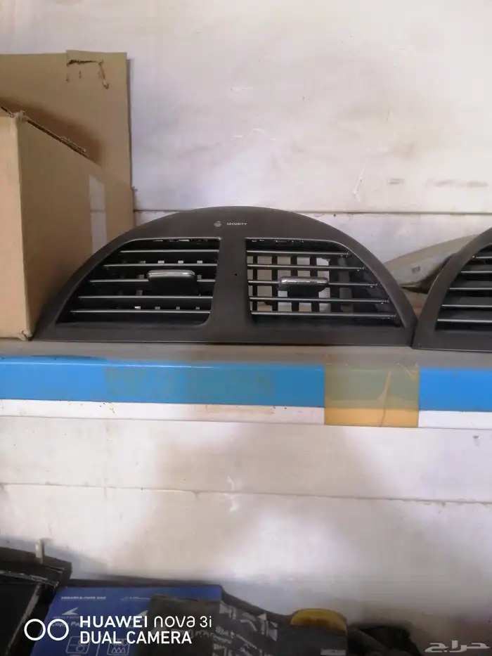 قطع غيار لكزس 2