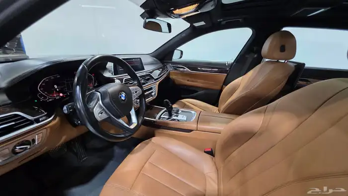 بي ام دبليو 730Li فل 2020 13