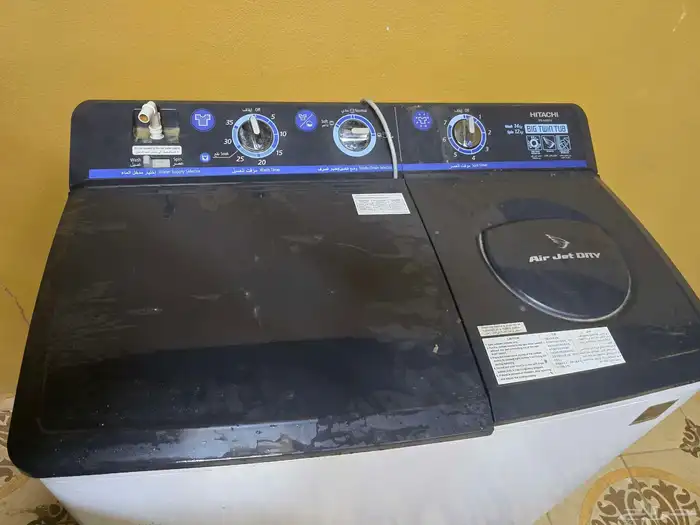 للبيع غساله ملابس صناعه ممتازه وحجم كبير مستخدمه وبحاله جيده 3