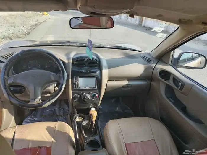 للبيع مستعجل جيب هونداي سنتافي 2002 نظيف 30