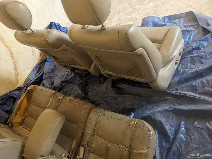 كراسي لاندكروزر 4