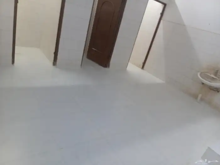 مبلط سيراميك وبورسلين وانترلوك ورخام وجميع أعمال الصيانه 0