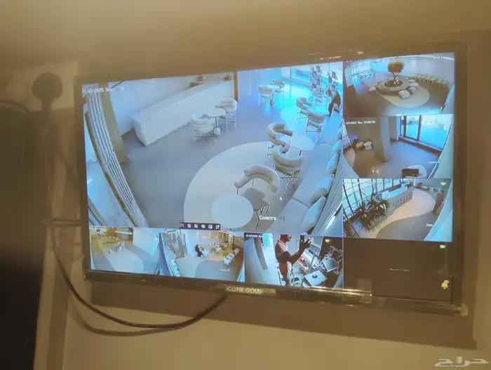 كاميرات مراقبه 1