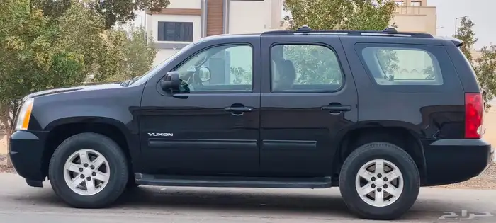 جي ام سي يوكن موديل 2010 2