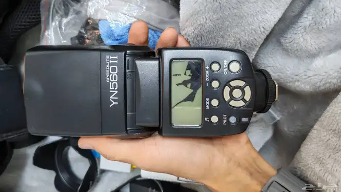 كاميرا كانون 600D بكامل ملحقاتها 10