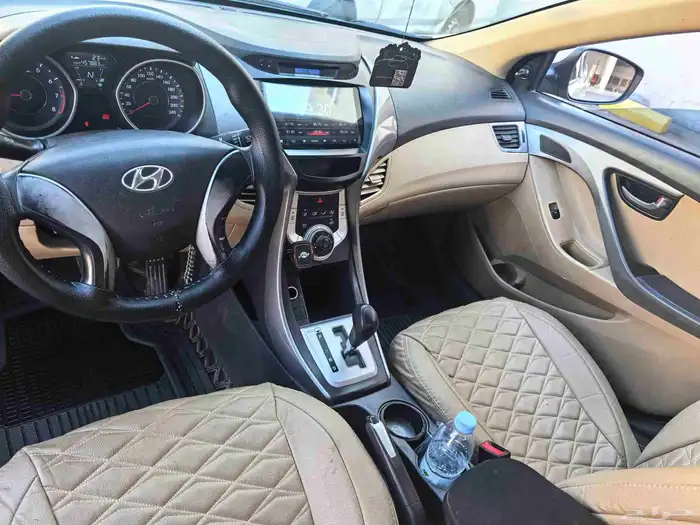 هونداي النترا 2012 4